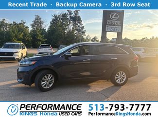 Used 2019 Kia Sorento FWD V6 video 1