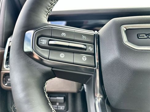 New 2026 GMC Yukon XL Denali Ultimate w/ LPO, Floor Liner Package image 31