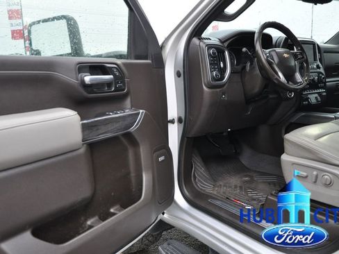 Used 2021 Chevrolet Silverado 2500 LTZ w/ LTZ Premium Package AWD/4WD image 11