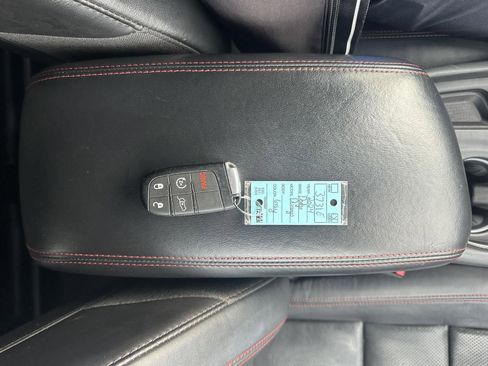 Used 2024 Dodge Durango GT image 23