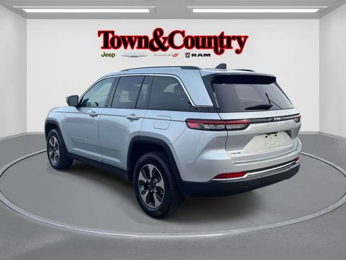 Used 2023 Jeep Grand Cherokee 4xe image 7