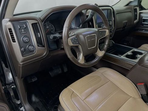 Used 2018 GMC Sierra 1500 Denali w/ Denali Ultimate Package image 10