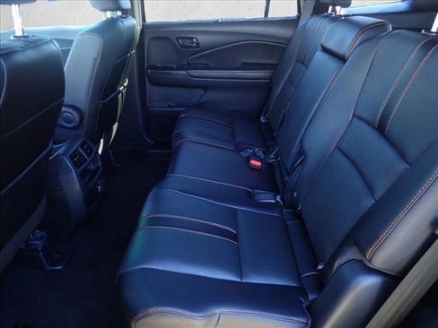 Used 2023 Honda Passport TrailSport image 9