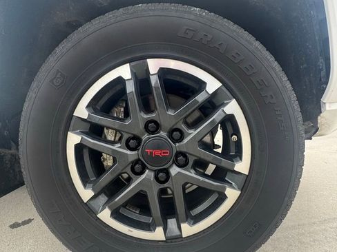 Used 2024 Toyota Tacoma TRD Sport image 20