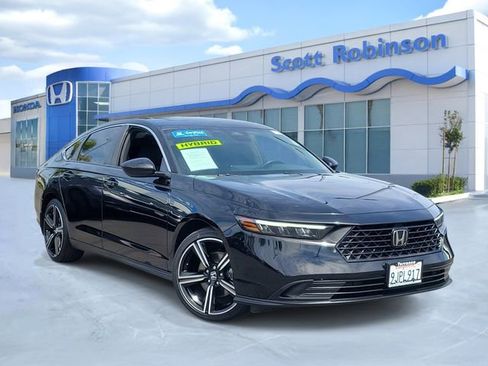 Used 2024 Honda Accord Sport image 1