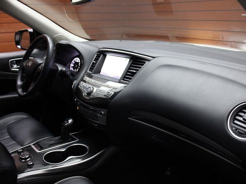 Used 2018 INFINITI QX60 FWD w/ Premium Plus Package image 18