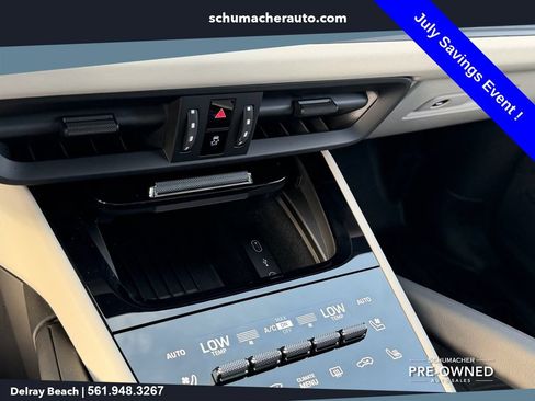 Used 2026 Porsche Cayenne GTS AWD/4WD image 22