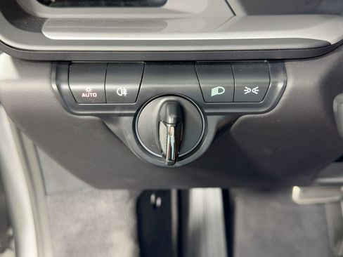 Certified 2024 Porsche 911 Carrera T image 17