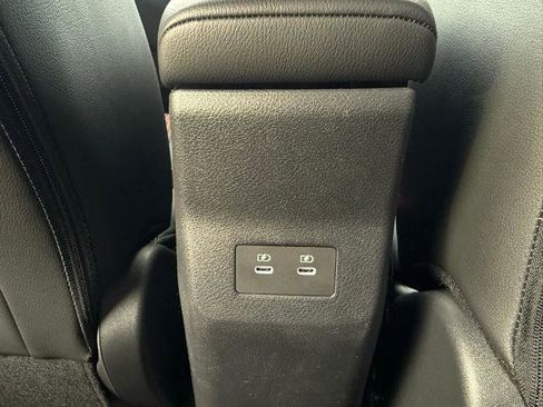 New 2026 Nissan Kicks SR w/ Cold Weather Package image 12