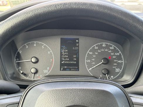Certified 2024 Toyota Corolla LE FWD image 23