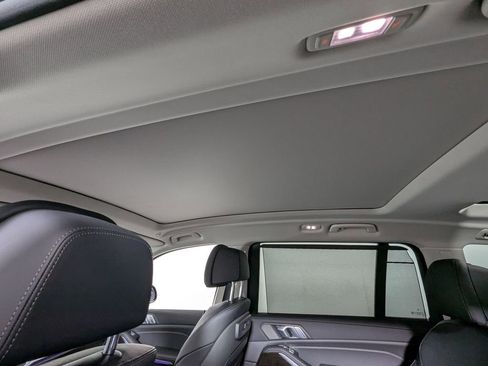 Used 2020 BMW X7 xDrive40i w/ Premium Package image 51