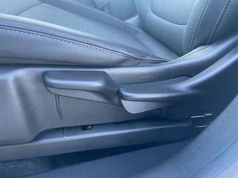 Used 2025 Buick Encore GX Preferred image 23