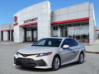 Used 2023 Toyota Camry LE video 2