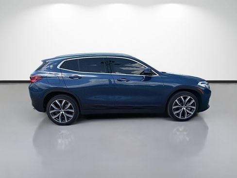 Used 2022 BMW X2 xDrive28i w/ Convenience Package AWD/4WD image 2