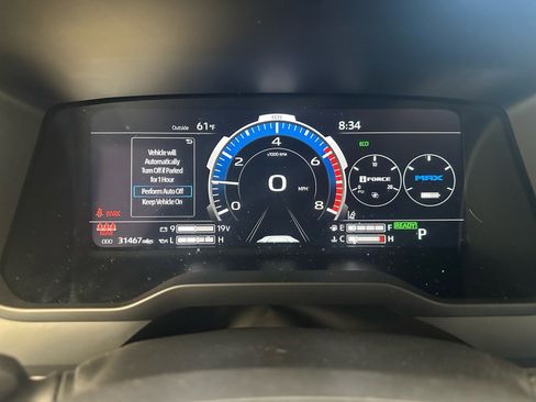 Used 2024 Toyota Tundra Platinum AWD/4WD image 35