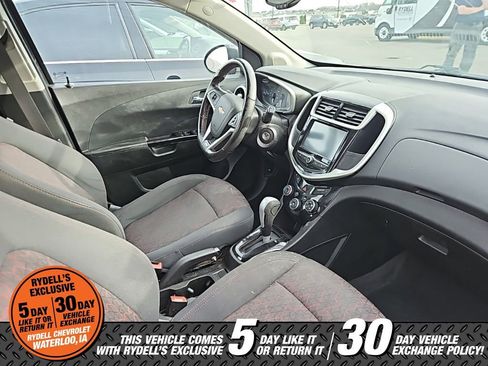 Certified 2017 Chevrolet Sonic LT image 5