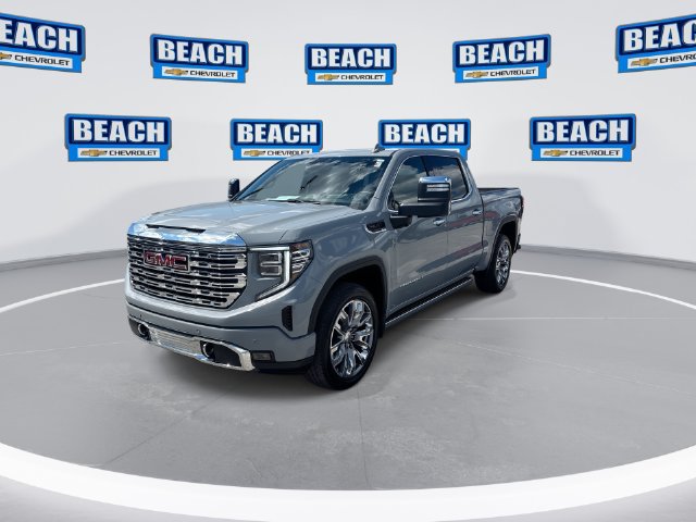 Used 2025 GMC Sierra 1500 Denali w/ Denali Reserve Package AWD/4WD image 4