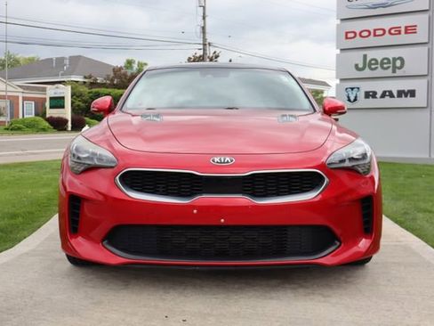 Used 2019 Kia Stinger Premium AWD/4WD image 5