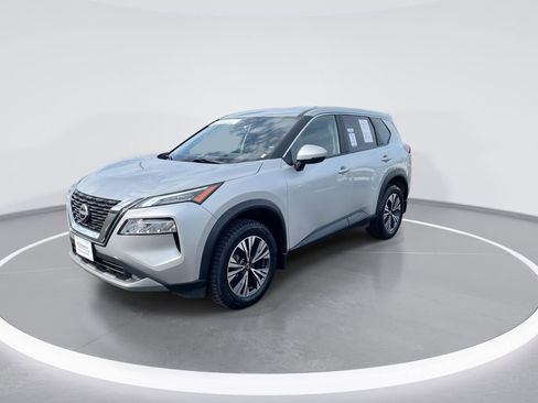 Used 2023 Nissan Rogue SV AWD/4WD image 4