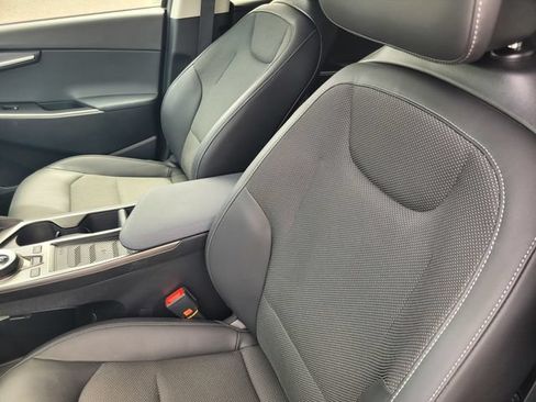 Used 2024 Kia EV6 Light RWD image 11