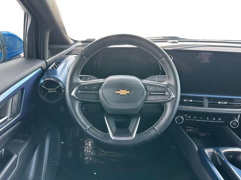 Used 2024 Chevrolet Equinox EV LT FWD image 12