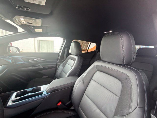 Used 2024 Chevrolet Equinox EV LT w/ LPO, Blackout Package AWD/4WD image 14