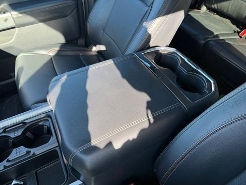 Certified 2024 Ford F250 Lariat w/ Sport Appearance Package image 14