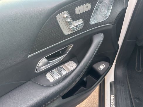 Used 2021 Mercedes-Benz GLE 350 w/ Premium Package image 7