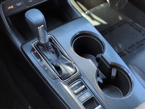 Used 2025 Honda Civic Sport image 12