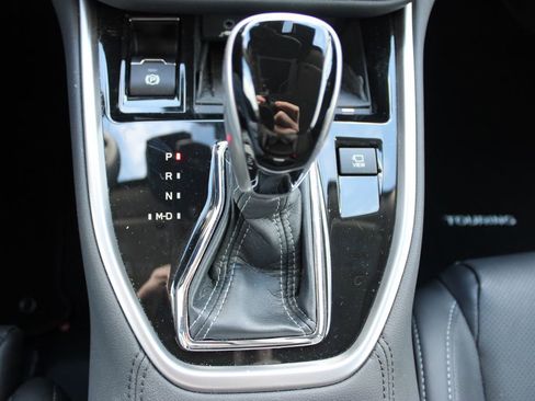 Used 2024 Subaru Outback Touring XT w/ Popular Package #2 image 32