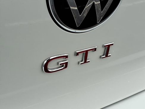 Used 2024 Volkswagen GTI S image 23