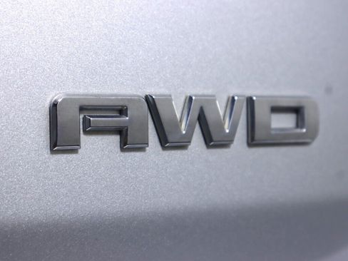 Used 2020 GMC Terrain SLT AWD/4WD image 36