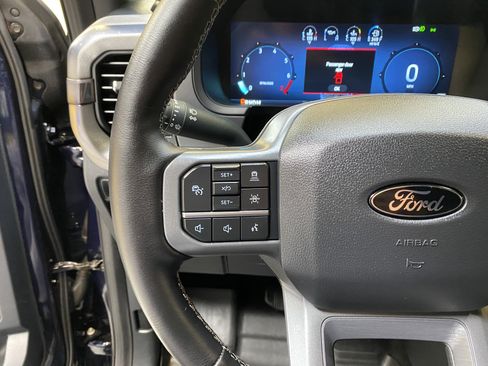 Used 2025 Ford F150 Lariat w/ Equipment Group 501A Mid image 33