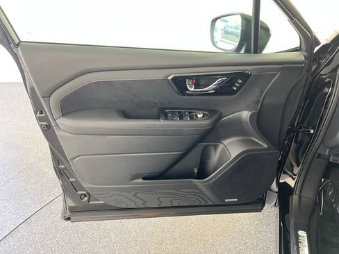 New 2026 Subaru Forester Touring AWD/4WD image 12