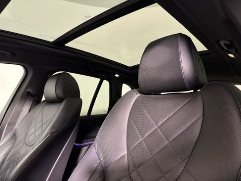 Used 2024 BMW X5 sDrive40i w/ Premium Package RWD image 9