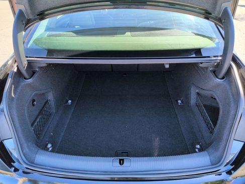 Used 2023 Audi A4 2.0T Premium w/ Convenience Package image 31