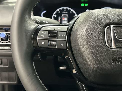 Used 2025 Honda Civic Sport image 17