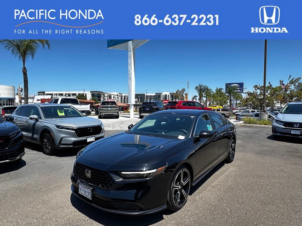 Used 2024 Honda Accord Sport image 1