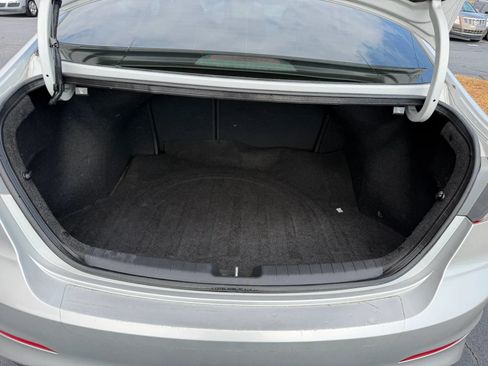 Used 2018 Hyundai Elantra SEL FWD image 26