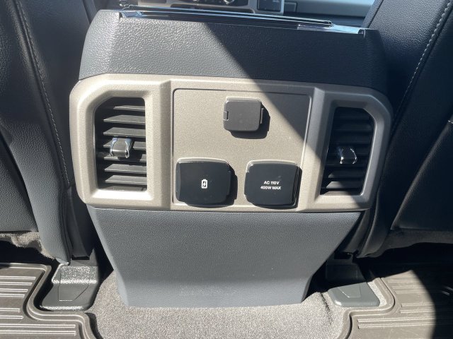 Used 2022 Ford F250 Lariat w/ Lariat Ultimate Package AWD/4WD image 21