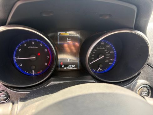 Used 2019 Subaru Outback 2.5i Limited AWD/4WD image 14