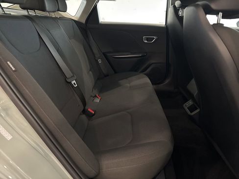 Used 2026 Kia K4 FWD image 25