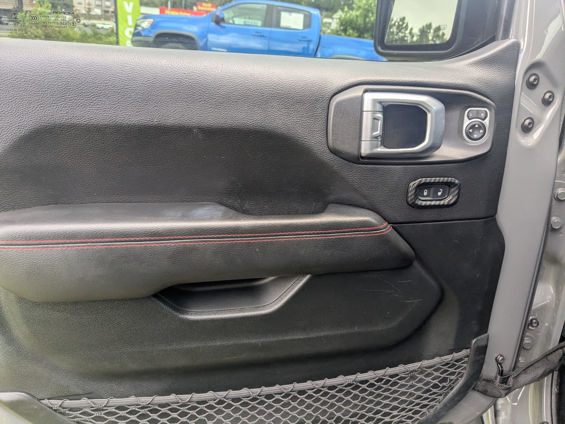 Used 2020 Jeep Gladiator Rubicon AWD/4WD image 11