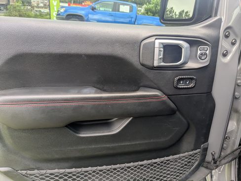 Used 2020 Jeep Gladiator Rubicon AWD/4WD image 11