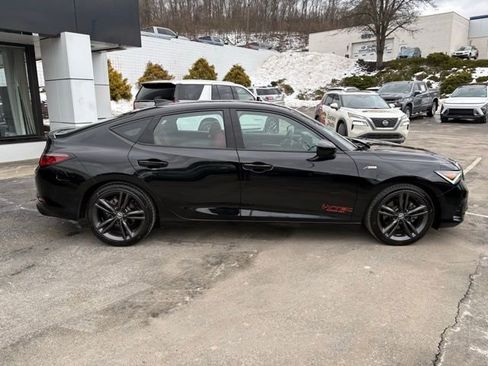 Used 2023 Acura Integra A-Spec image 6
