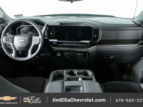 Used 2023 Chevrolet Silverado 1500 LT AWD/4WD image 17