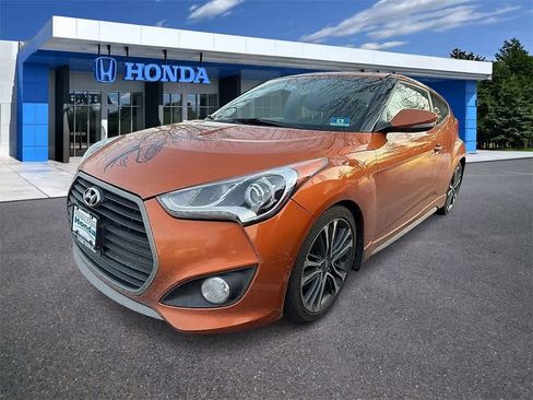 Used 2016 Hyundai Veloster Turbo image 1