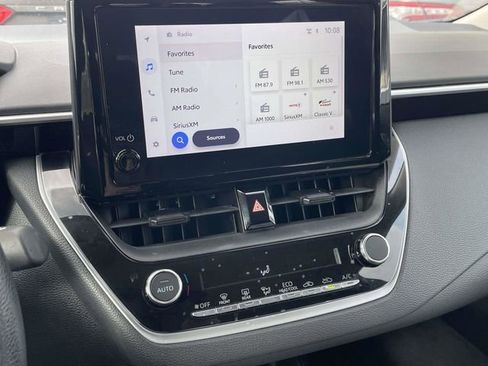 Used 2023 Toyota Corolla LE image 15