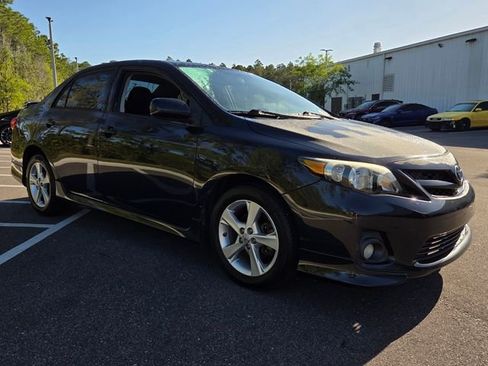 Used 2012 Toyota Corolla S FWD image 16