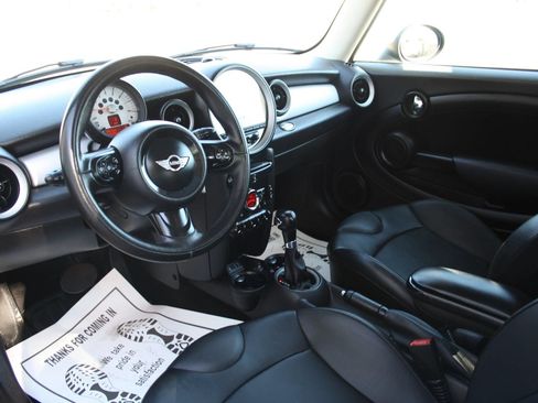 Used 2013 MINI Cooper Hardtop FWD image 10